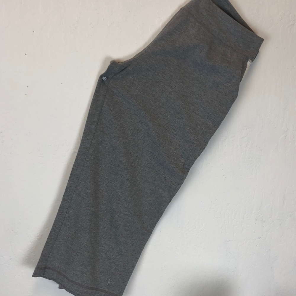 Ladies Clothing with The Clothes Hound